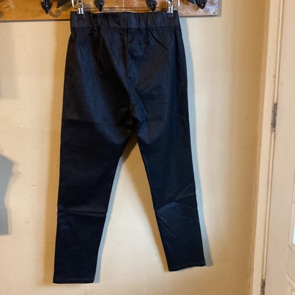 NWOT Soft Surroundings leggings - Picture 5 of 5